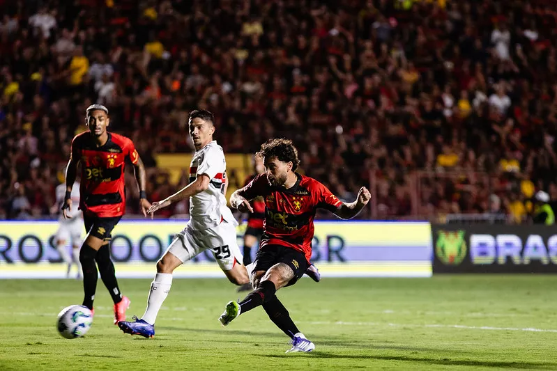 Sport 2 x 2 São Paulo - Tricolor empata no fim e estraga festa na Ilha 2 54725485549 501d94da5d c