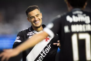 Diniz, do Vasco, elogia Coutinho após goleada. Veja !
