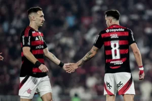BRASILEIRÃO: Flamengo chega embalado pelos 8 a 0 e Palmeiras tem Dérby pela frente