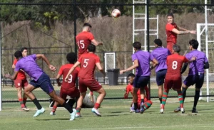Crias da Portuguesa empatam com o Corinthians em amistoso