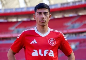 Inter apresenta Alan Rodriguez e D'Alessandro alivia: 'Não vamos nos esconder'