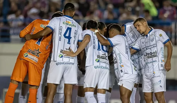 CSA tropeça na Série C e Márcio Fernandes alerta: “Não estava nos planos”