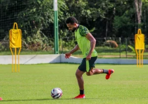 Série D: Volante do Manaus vê equipe preparada para confronto decisivo