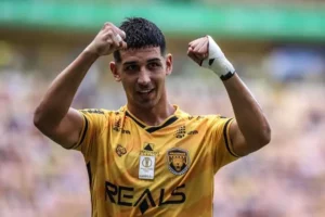 Ex-Guarani retorna ao Amazonas para reforçar defesa na Série B