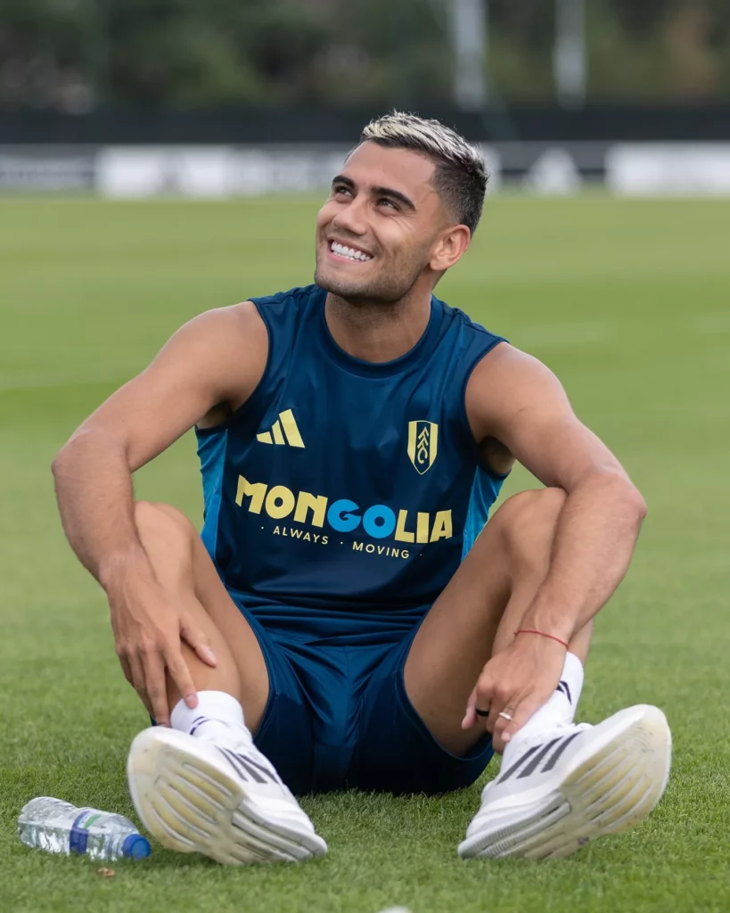 Palmeiras conversa com Andreas Pereira e se mantém otimista por desfecho positivo