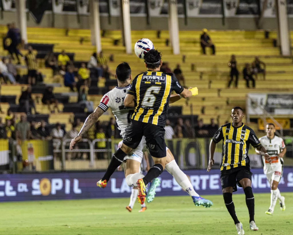 Athletic bate Volta Redonda na Serie B 1