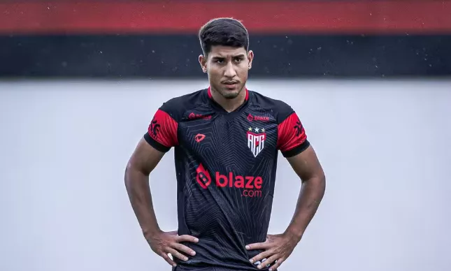 Atletico GO empresta atacante para time da Hungria