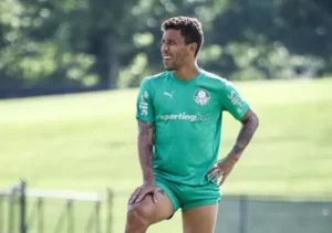 Marcos Rocha se despede do Palmeiras após ciclo vitorioso: 'Feliz e em paz'