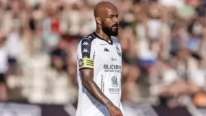 Que fim levou Bruno Silva, ex- Botafogo que teve câncer e é acusado de agressão?