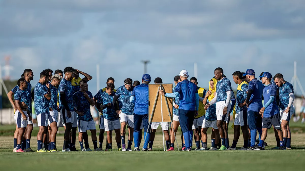 CSA busca 100% de aproveitamento para garantir vaga no G-8