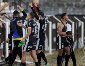 Rio Branco-ES 0 x 1 Inter de Limeira-SP - Leão perto das quartas