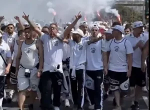 Torcida Jovem cobra Santos após goleada e exige postura digna: “Humilhação é inaceitável”