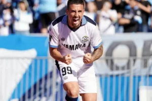 Série B: Remo faz sondagem por 2 centroavantes