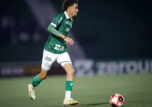 Série C: Guarani renova com lateral e empresta atacante