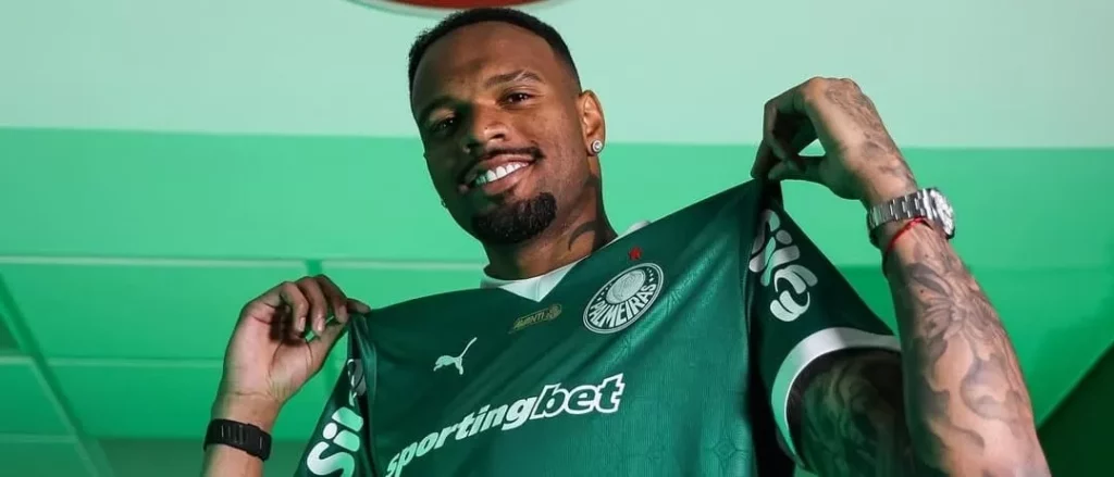 Palmeiras oficializa o goleiro Carlos Miguel, ex-Corinthians