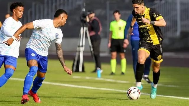 Cascavel-PR 0 x 1 Barra-SC - Largou na frente como visitante