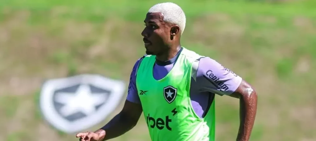 Dupla sofre lesão e desfalca o Botafogo contra o Bragantino