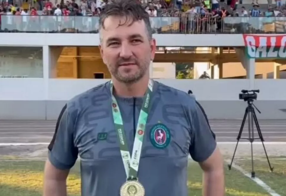 Jailson Zatta é o treinador do Camboriú
