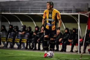 SÉRIE B: Goiás e Novorizontino brigam pela liderança