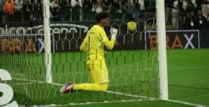 Dorival pede reação urgente do Corinthians