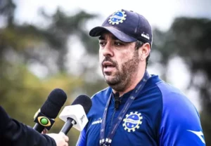 Marelli valoriza solidez e nega time poupado no São José