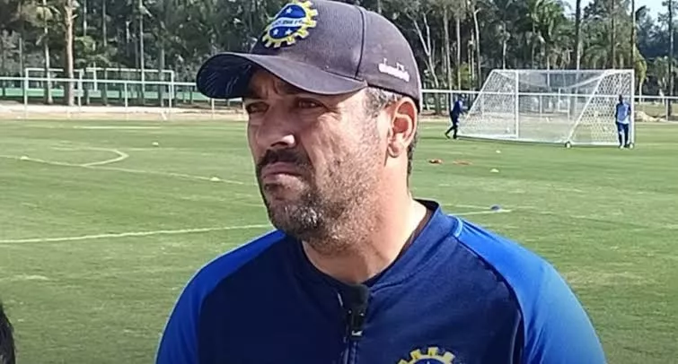 Marelli exalta dedicação do São José e foca na reta final da 1ª fase