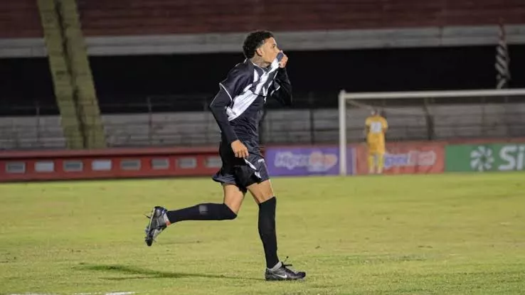 Marcelo vive momento especial no Comercial