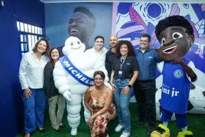 Em baixa no Real, Vini Jr leva projeto educacional a Campo Grande