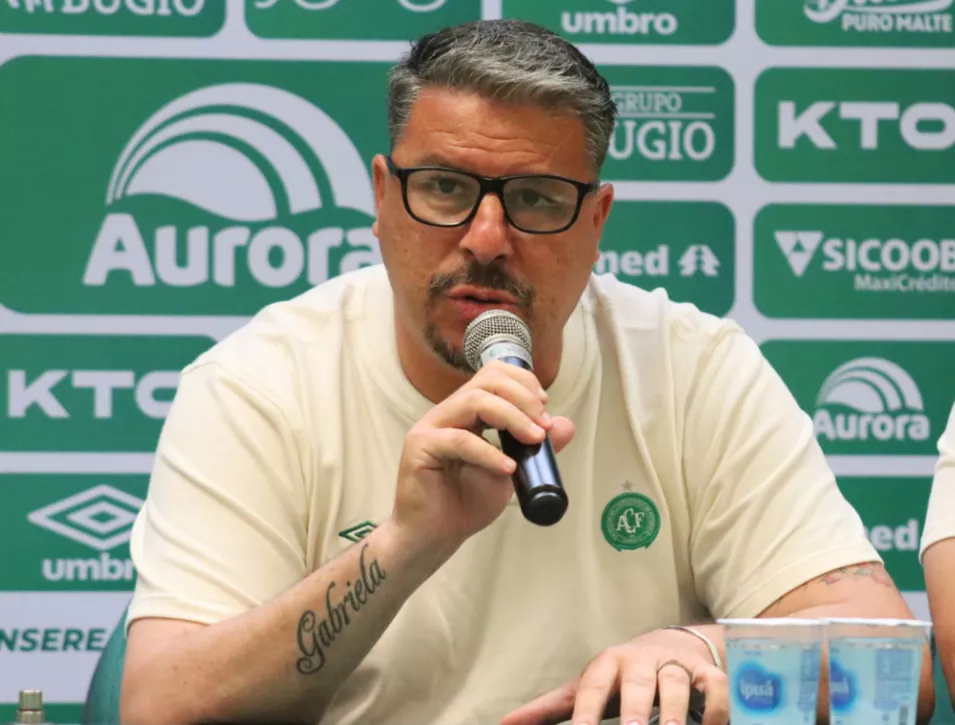Técnico da base da Chapecoense entra na mira de grandes clubes