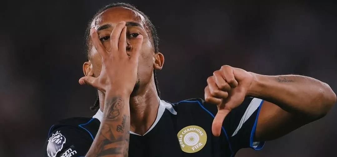 Brasileiros brilham e Chelsea goleia o West Ham pela Premier League