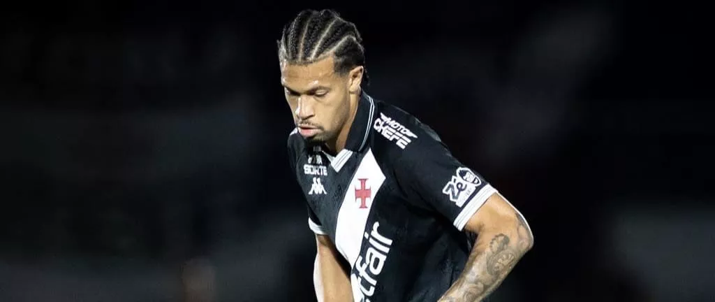 CSKA Moscou mira a contratação de zagueiro do Vasco