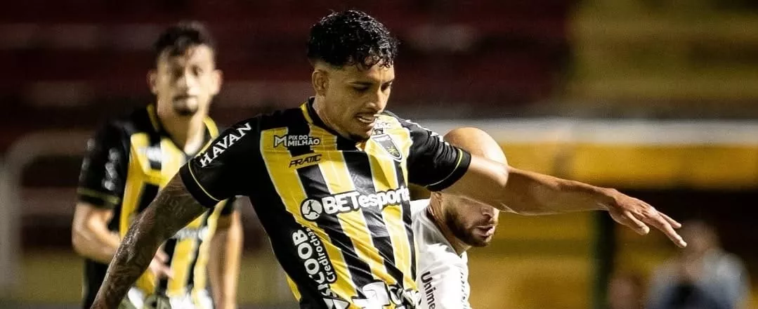 Botafogo fecha a contratação de zagueiro do Volta Redonda