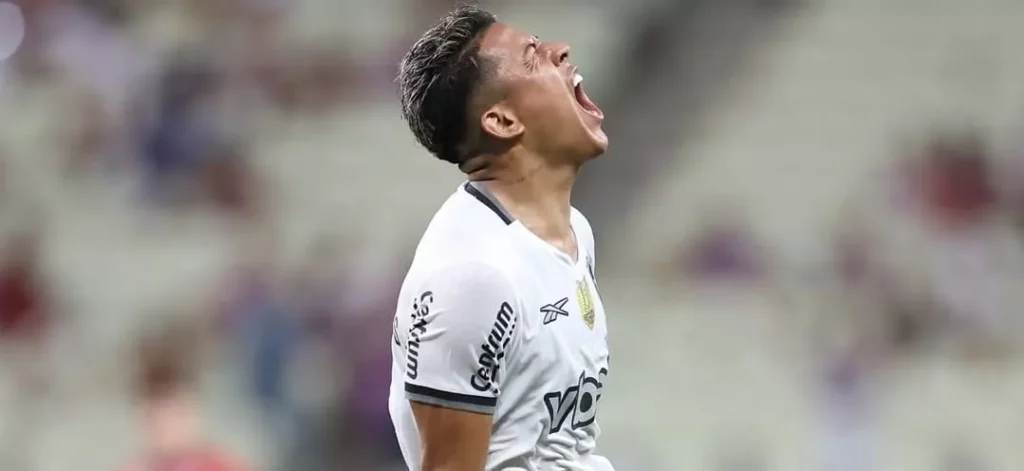 Atacante do Botafogo passa por recondicionamento físico