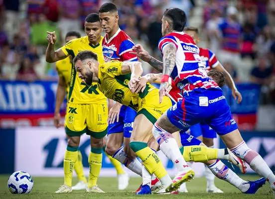 Fortaleza 0 x 1 Mirassol - Novato deixa o Tricolor em crise 2 Brasileirão - 2025