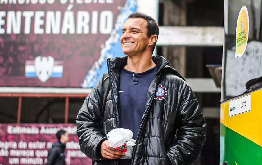 Com a melhor campanha na Série C, Júnior Rocha quer Caxias focado na reta final