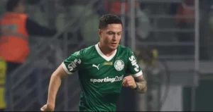 Aníbal Moreno pede desculpas por expulsão em 15 minutos em clássico do Palmeiras
