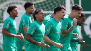 Na véspera do aniversário, Palmeiras recebe o Sport para voltar à vice-liderança do Brasileirão