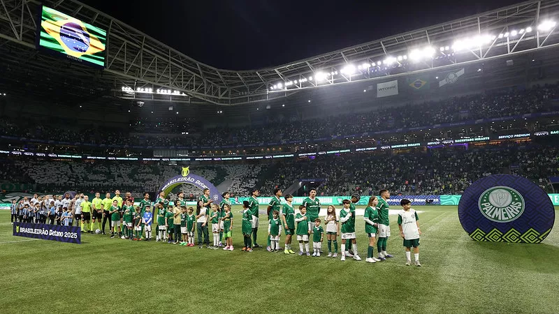 Palmeiras registra superavit de 128 milhoes