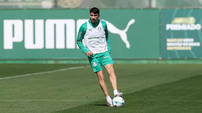 Piquerez exalta campanha do Palmeiras