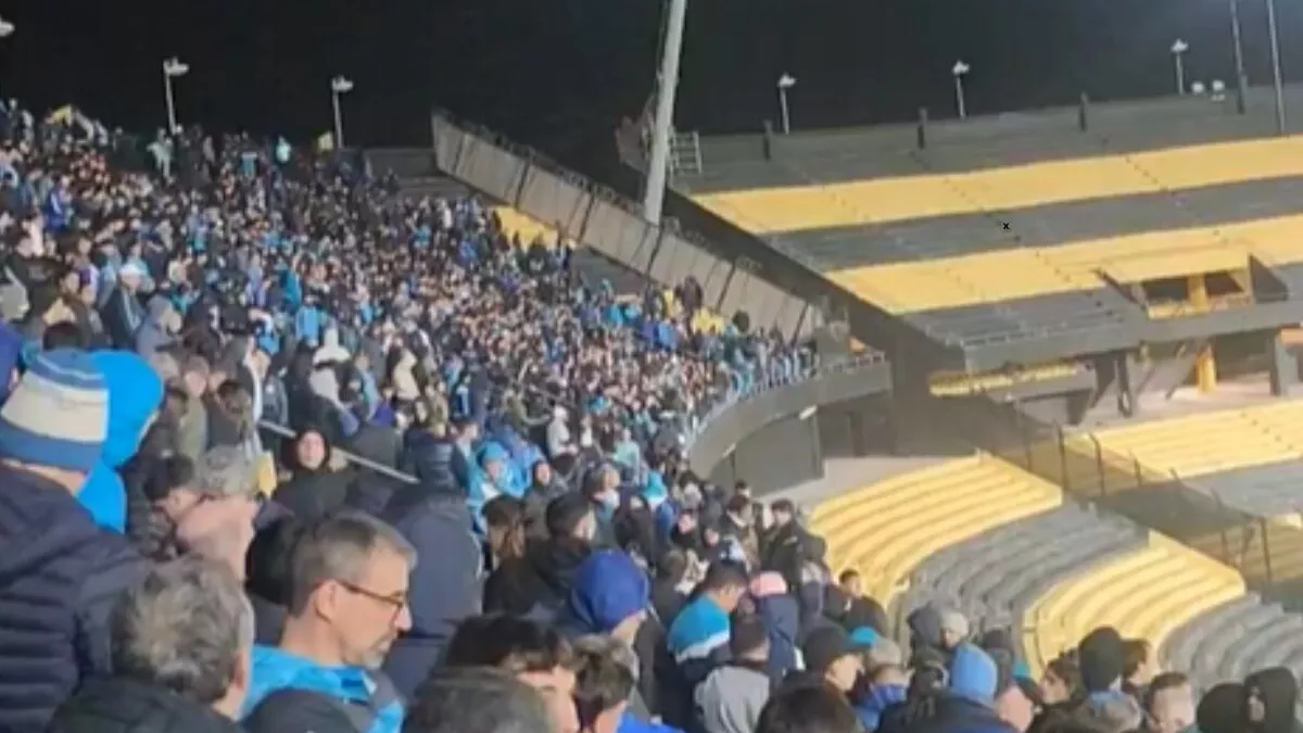 Torcida do Racing vive noite de terror no Uruguai após derrota para o Peñarol na Libertadores