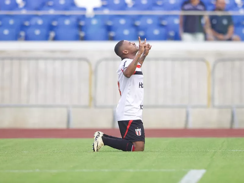 Remo 1 x 1 Botafogo-SP - Pantera arranca empate e frustra Leão 2 Remo e Botafogo SP empatam na Serie B 3