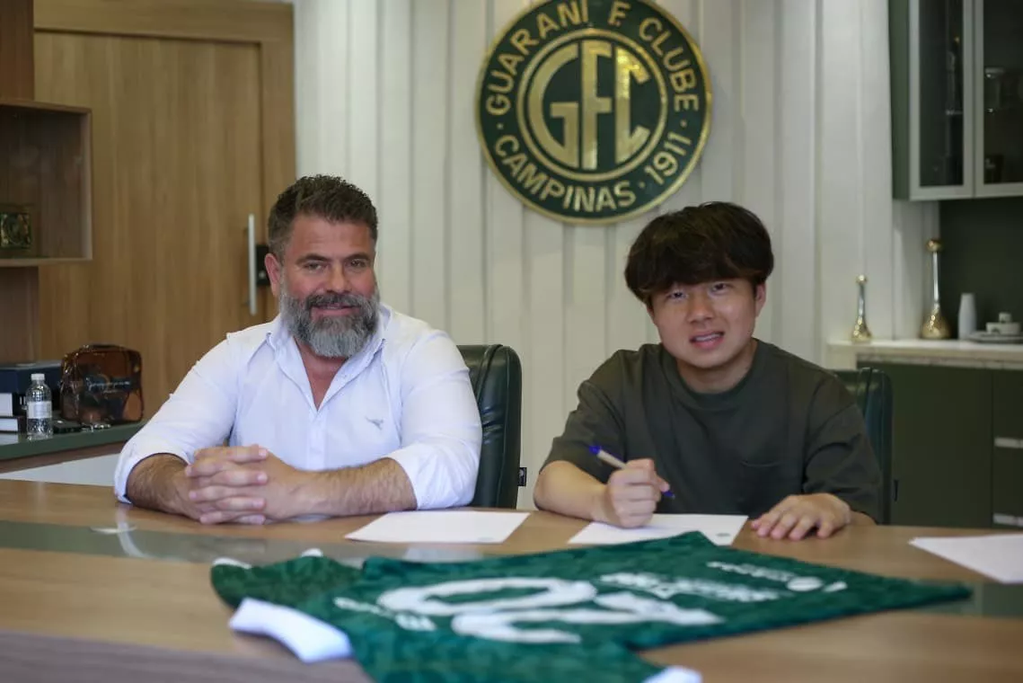 Guarani renova contrato com Ryuta Takahashi até 2027 (Foto: Divulgação/Bugre)
