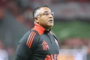 Roger Machado assume responsabilidade por 'má fase' do Internacional após duas derrotas