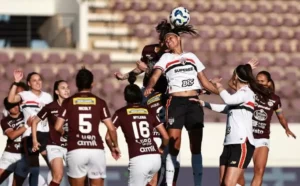 BRASILEIRÃO FEMININO: Corinthians sai na frente; São Paulo e Ferroviária empatam