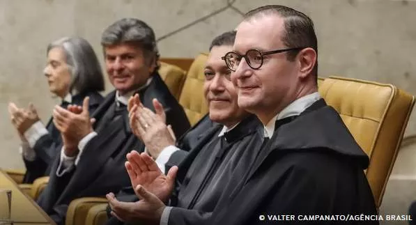 Robinho perde recurso por goleada no STF: 10 a 1 2 STF - 2024