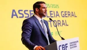 Presidente da CBF banca impedimento semiautomático em 2026