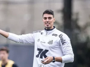 Auxiliar do Santos repercute chegada de Vojvoda: 'As coisas vão melhorar'