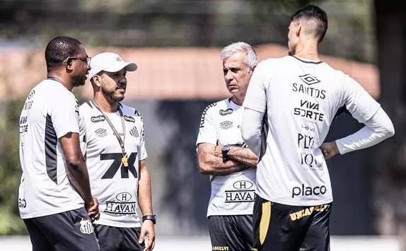 Sérgio Carvalho: Agora o Santos tem um técnico de verdade