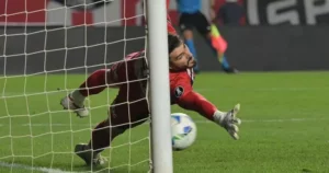 São Paulo reanima temporada de aperto e vê futebol aliviar bastidor político