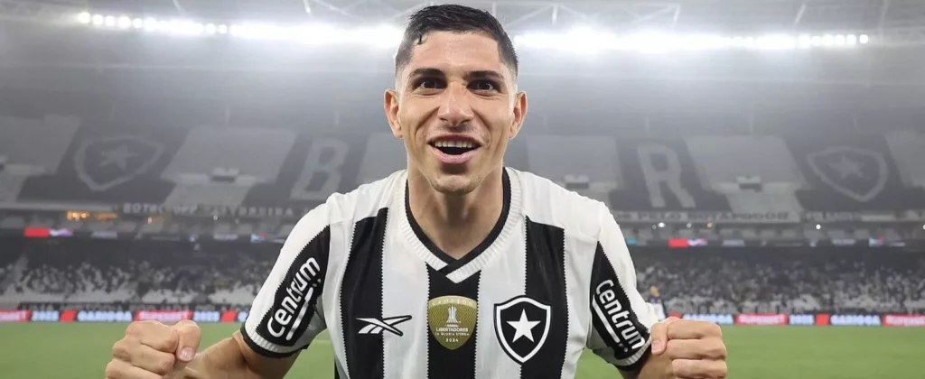 Al-Rayyan mira a contratação de meia do Botafogo